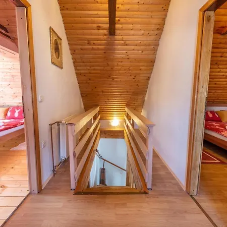 Carmen Kuca Za Odmor Sa Wellnessom,sunger Chalet
