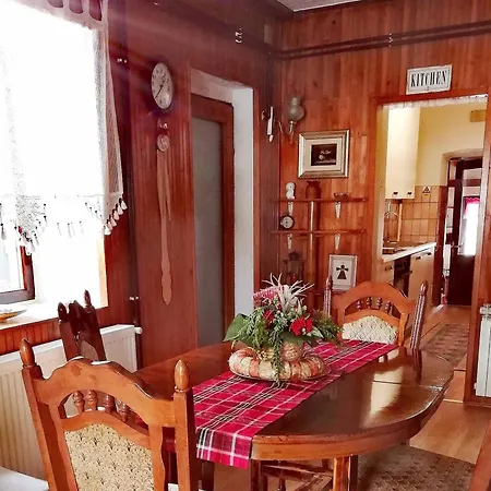 Chalet Carmen Kuca Za Odmor Sa Wellnessom,sunger